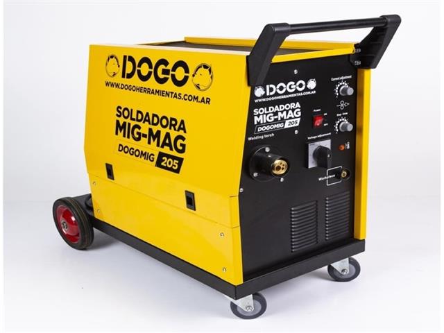 Soldadora MIG 205 Amp C/Torcha DOGO