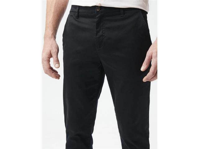 CHEVIGNON PANTALON KHAKIS ROCKET NEGRO