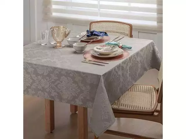 Toalha de Mesa Damask Tessi Jacquard Adamascado 160 x 260cm Fendi